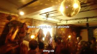 Hande Yener - Kelepçe (Club Version) [LYRICS]
