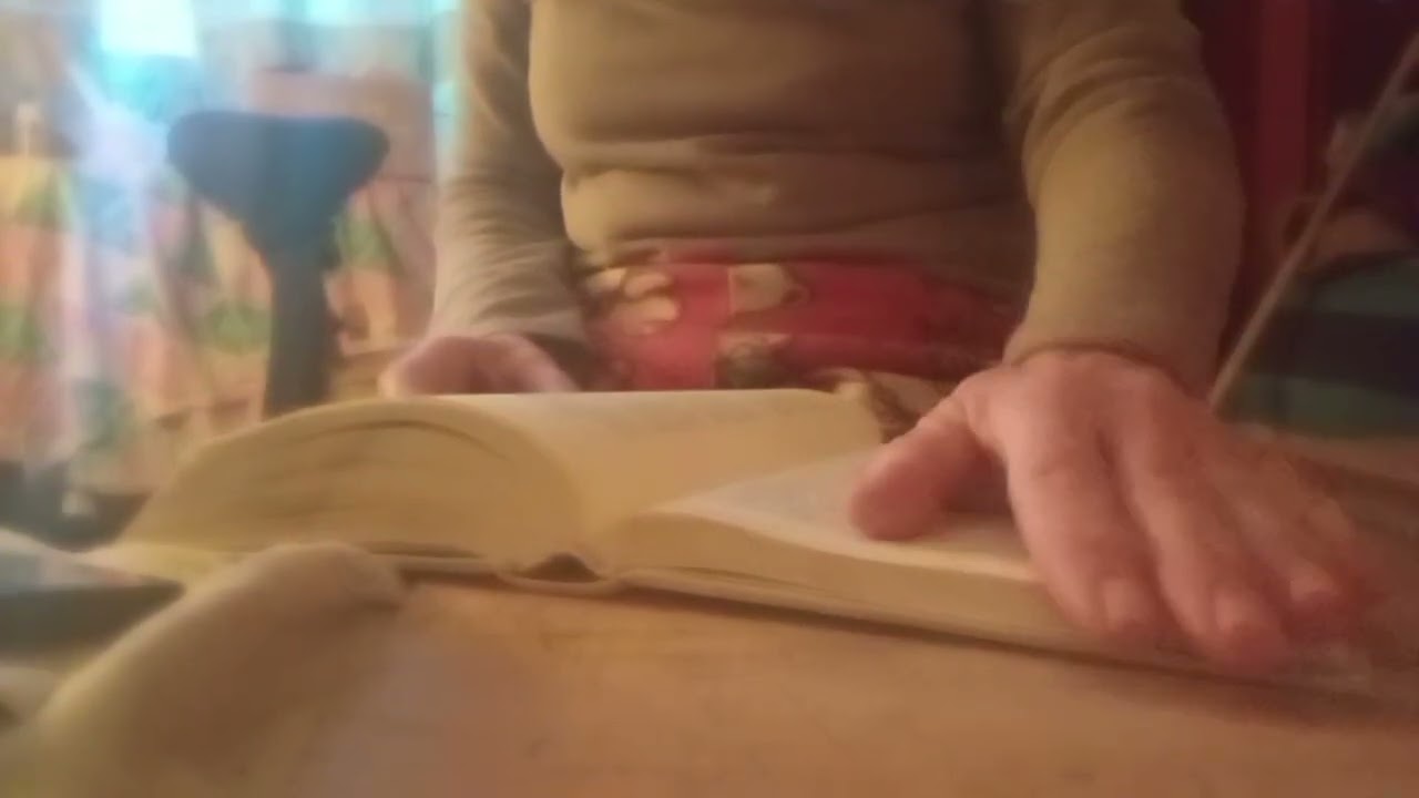 Pasando hojas relajante asmr 💤