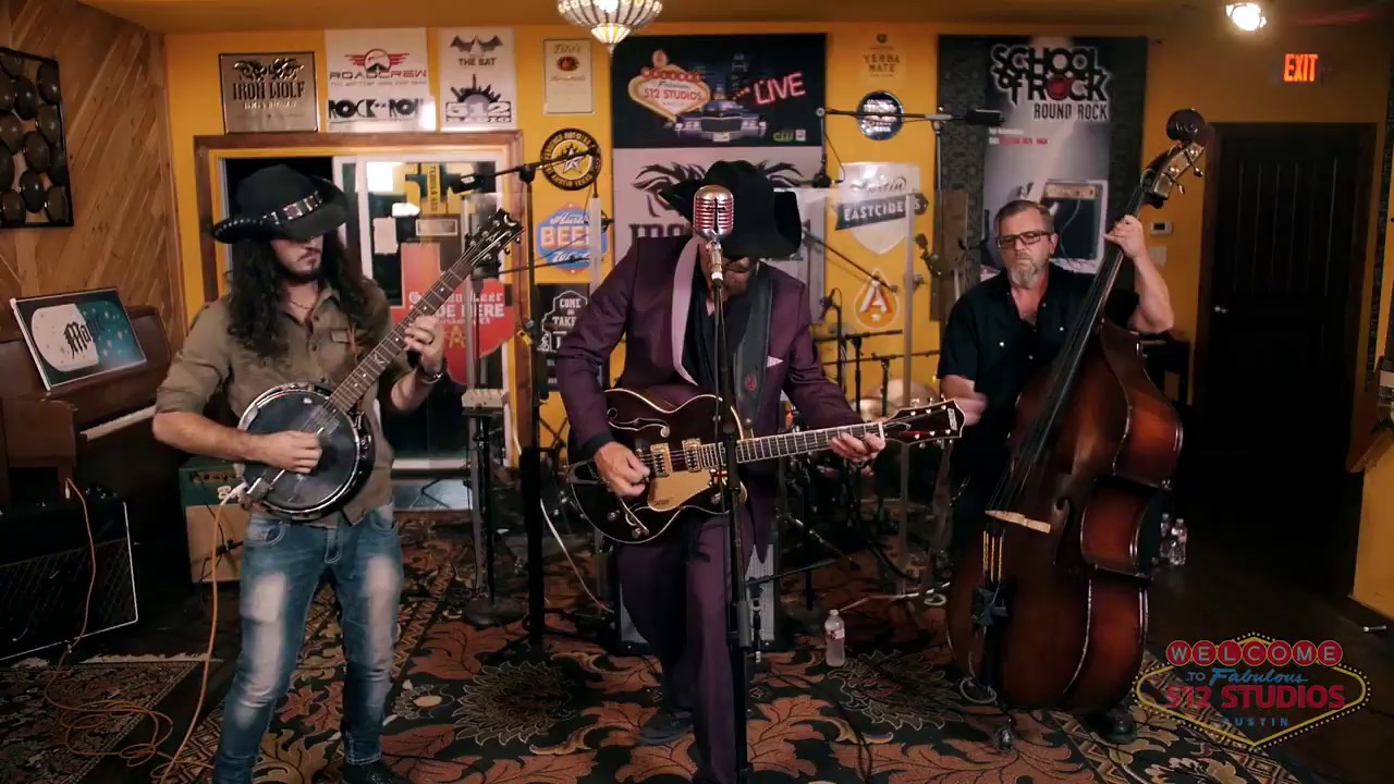 YouTube에서 Preachers of Hell County - Whiskey from Dixie at 512 Studios 보기 YouTube에서 Preachers of Hell County - Whiskey from Dixie at 512 Studios 보기