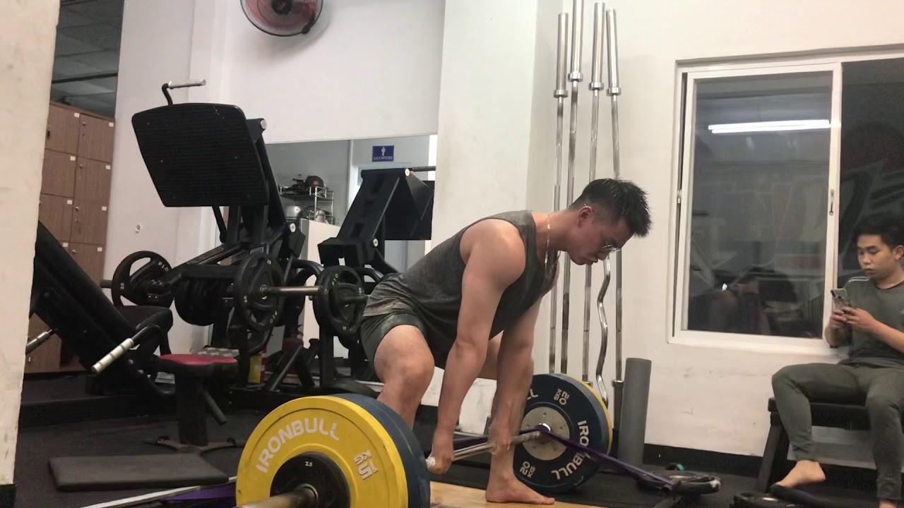 Banded Dl Banded dl 135kg 1 - YouTube