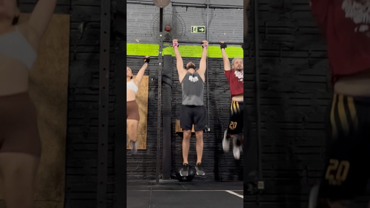 36 Toes to Bar em 1&rsquo; 🔥 #shorts #crossfit #crosstraining #fitness