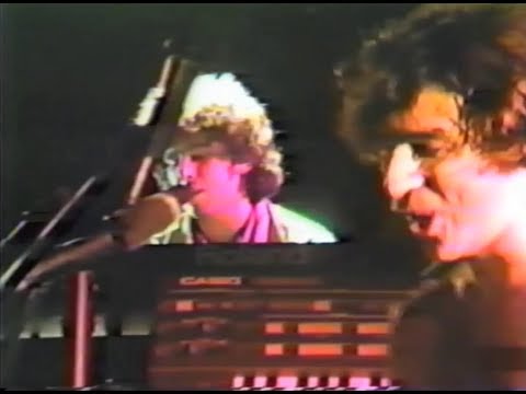 Charly García y Andrés Calamaro - Yo no quiero volverme tan loco (en vivo / 15 de noviembre de 1986)