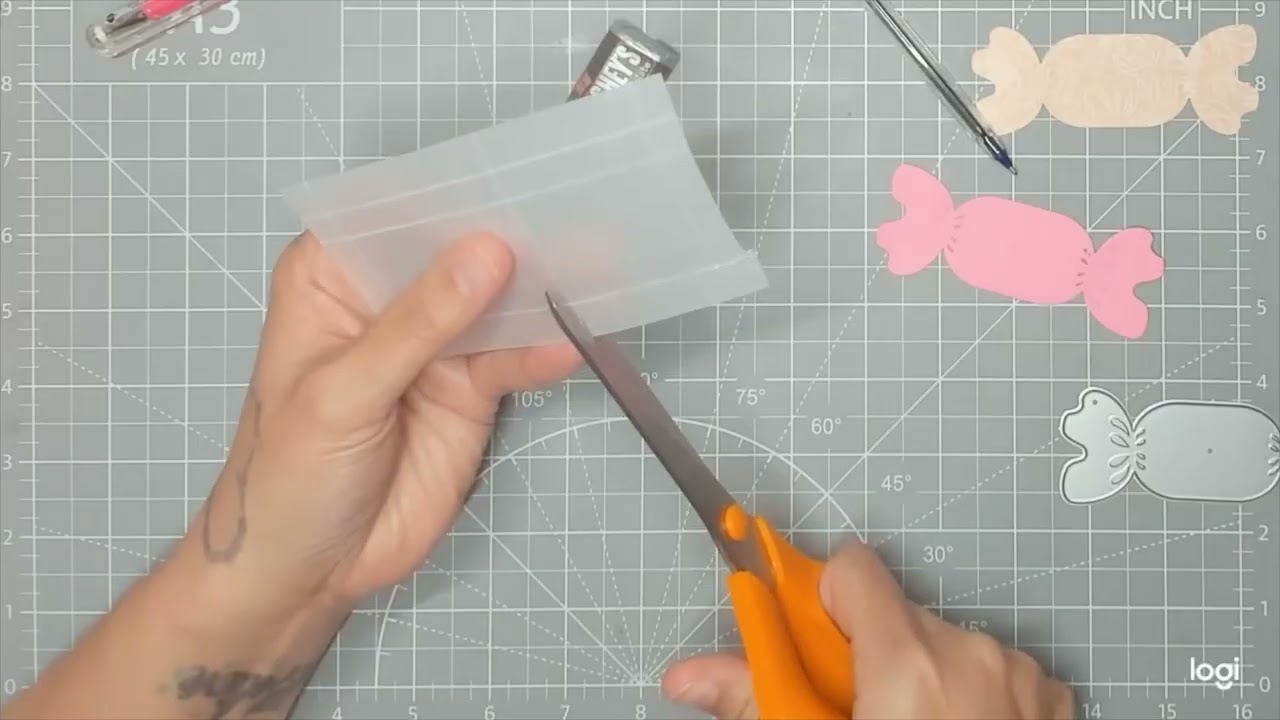 Коробка! Мини-конфета Hershey, вырезанная из теста.