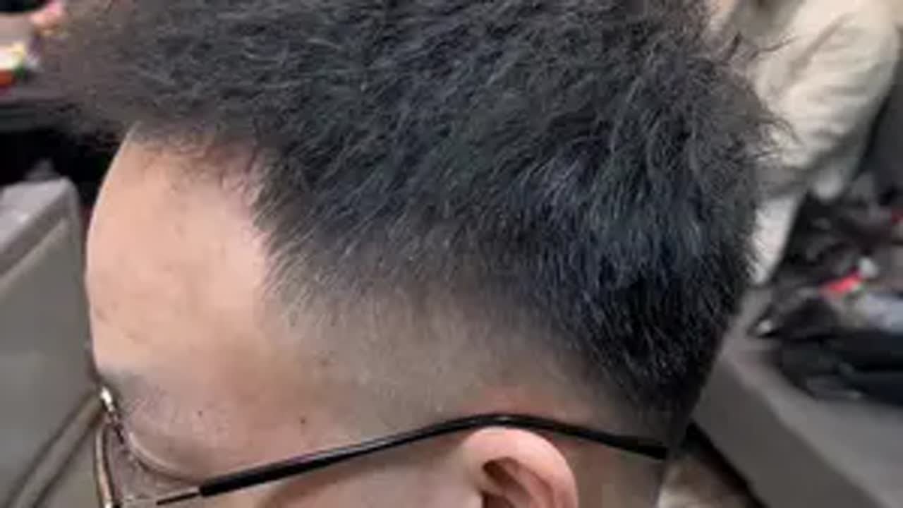 零基础剪发教程 零基础学理发 在家学剪发 - YouTube