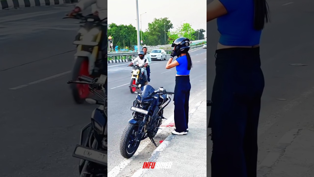 Public reaction on Mt 15 girl rider 😍💥 #publicreaction #mt15 #viralshorts #shorts #ytshorts
