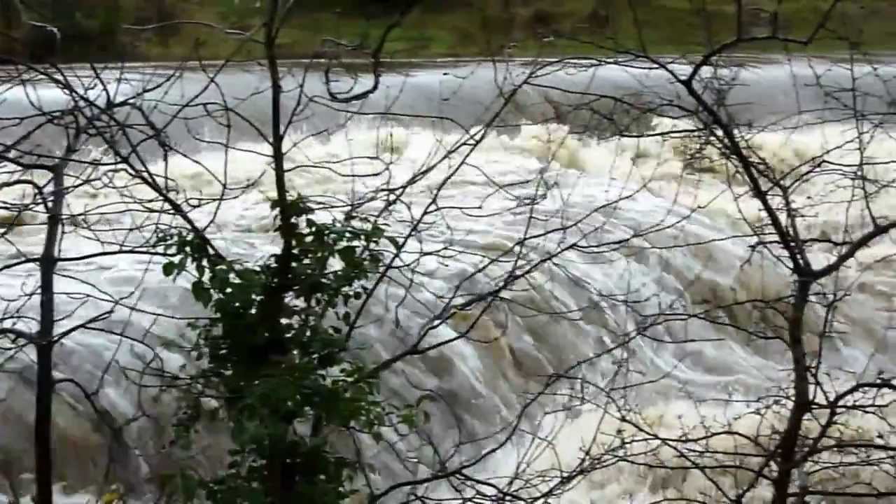 River Ribble in flood at Clitheroe and Sawley YouTube