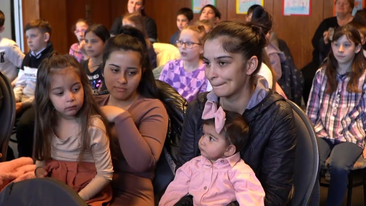 Szavalóversenyt Kiskőrös Város Cigány Nemzetiségi Önkormányzata