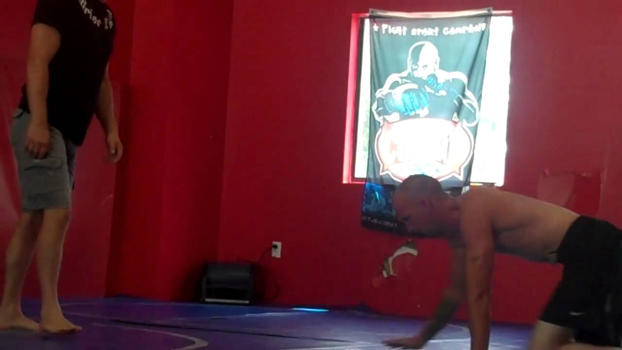 mike hill mma match 6