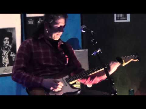 Edu Manazas - I Got The Blues