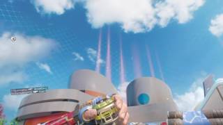 5 Man On Screen With Rolling Thunder