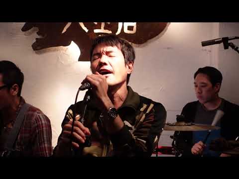 四分衛 Quarterback -《當我們不在一起》 D掉一點 @女巫店