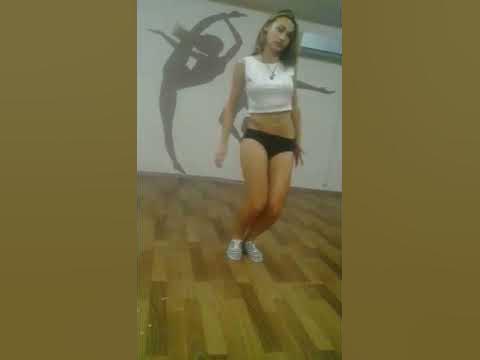 Эмма Уотсон танцует стрипдэнс