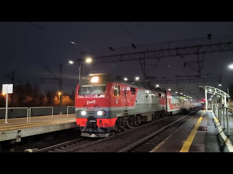 «Неспешный» Электровоз ЭП2К-147 с двухэтажным поездом №276 Москва — Санкт-Петербург | Славянка.