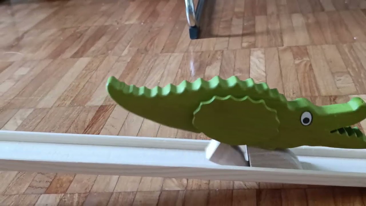 Crocodile Ramp Walking Clip Compilation