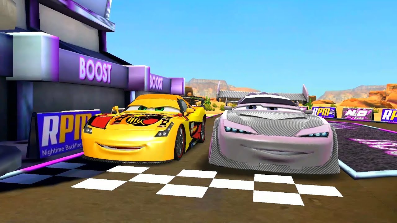 Şimşek McQueen ve Süper Hızlı Arabalar Yeni Parkurda Yarışıyorlar