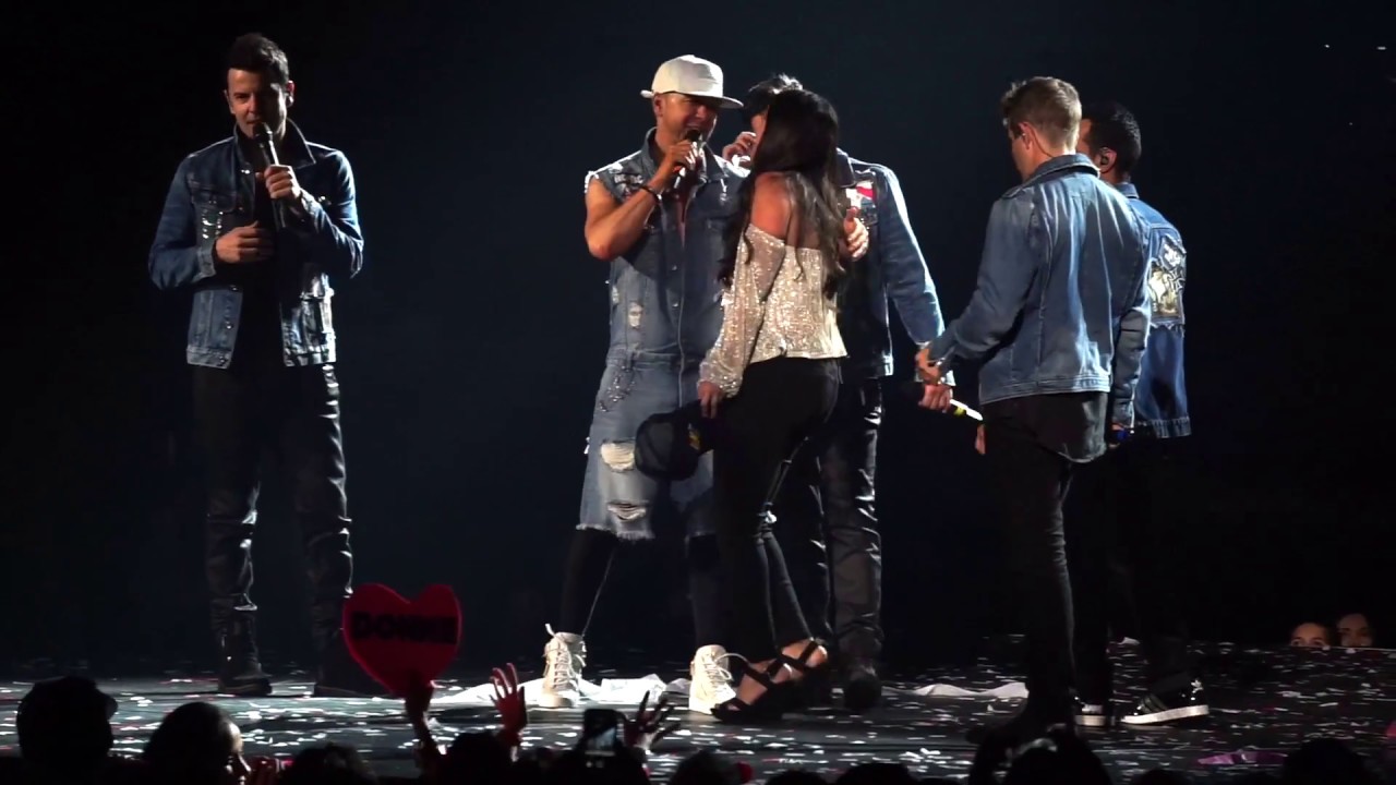 Happy Birthday from Jon Knight (HD) - New Kids On The Block - Total Package Tour 2017 - Austin, TX