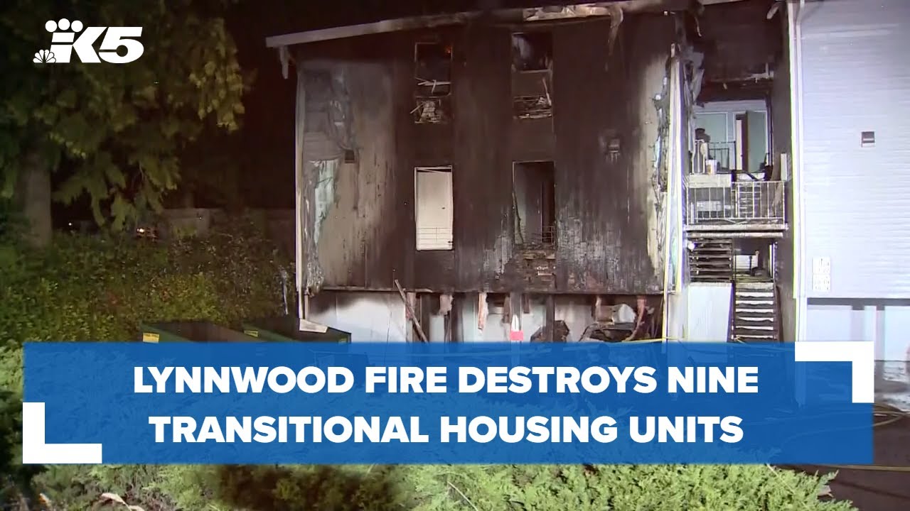 Lynnwood fire destroys nine transitional housing units - YouTube