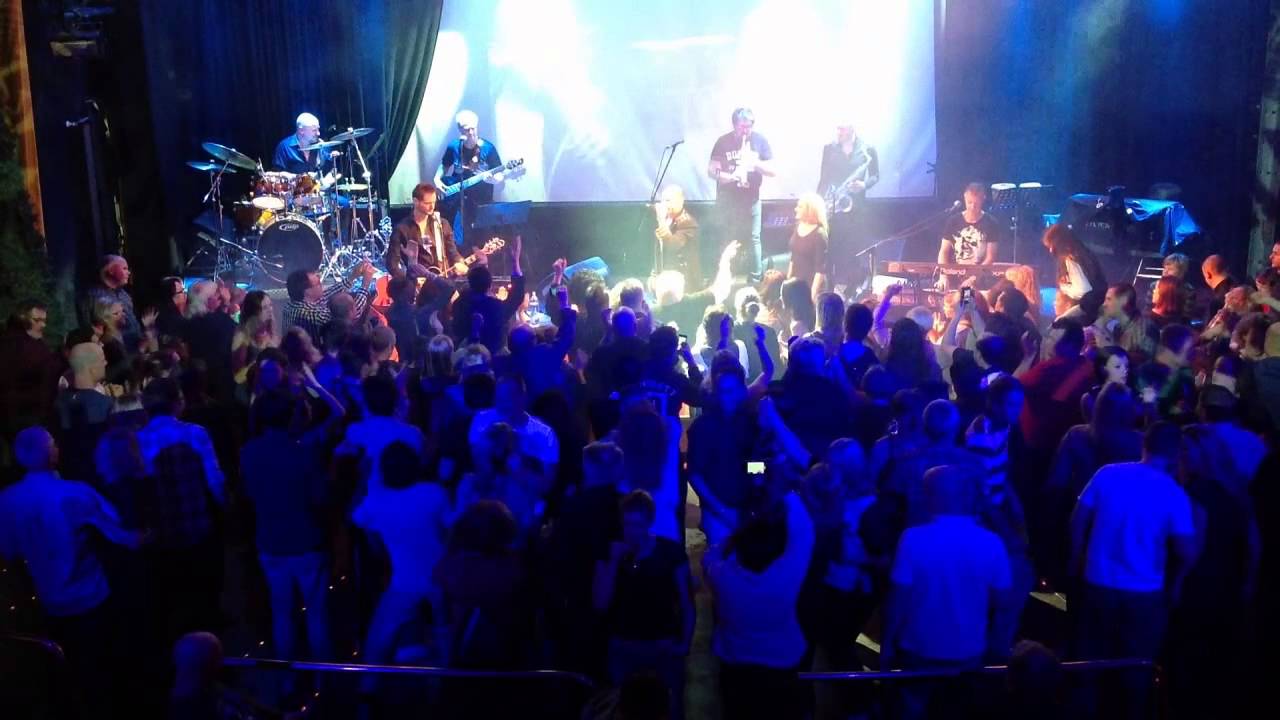 Mera Mål Las Vegas Orchestra och Markoolio