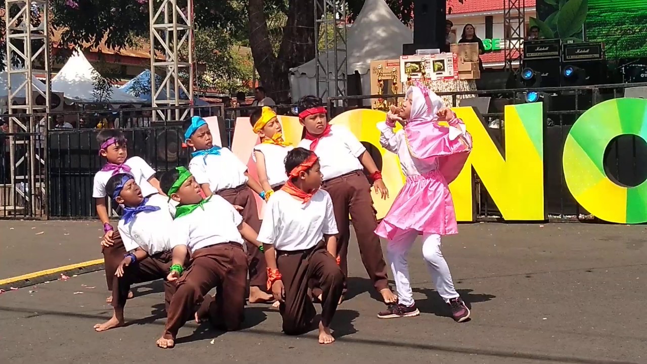 Laskar pelangi - Teater Bintang SDI Moh Hatta