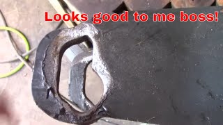 Loose holes meet ham (Bale clamp welding)