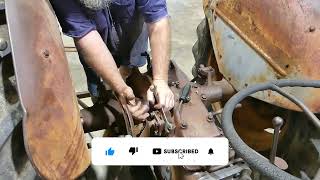 How to Adjust the Hydraulics on a Ferguson TE20 Tractor