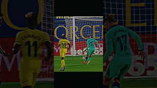 Griezmann Beautifull Chip 🤩     #football