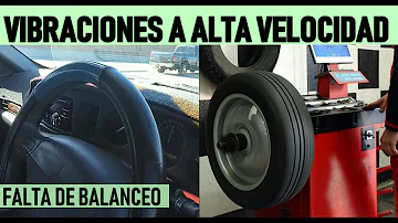 ¿Puede la alineación causar vibraciones a altas velocidades?