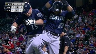 SEA@TEX: Seager cranks a two-run shot to tie the game