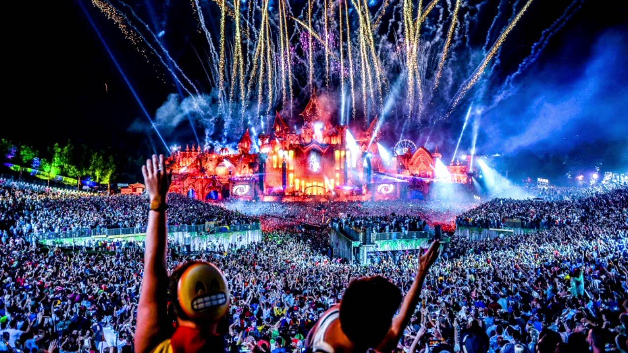 Tomorrowland 2022 - Best Mashups & Remixes of Popular Songs - EDM 2022