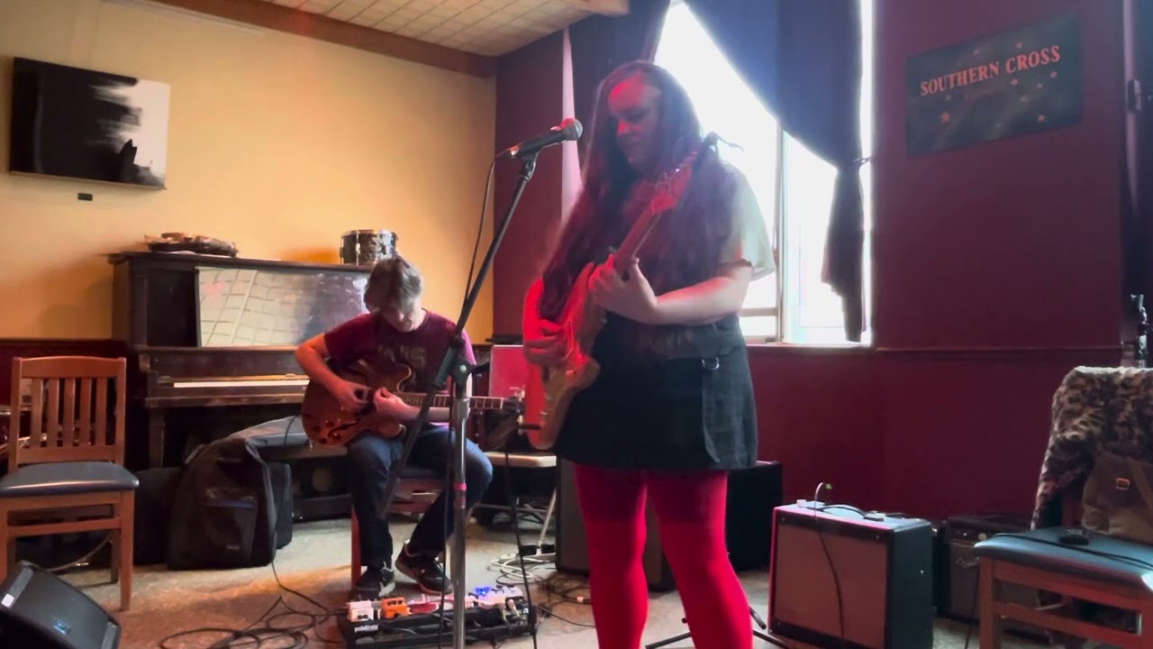 Eiyn Sof & Roan Bateman - ‘Excerpt III’ 2.11.24, Tranzac, Toronto