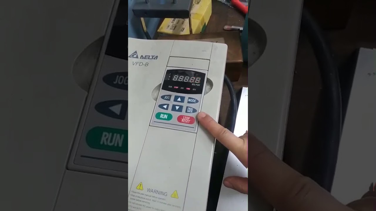 國立高雄科技大學-機電工程系「視頻 高速主軸AM10 H32E 加減速1秒測試」蘇啟宗老師