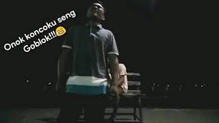 Status WA / yang lagi viral di sana menanti di sini  menunggu