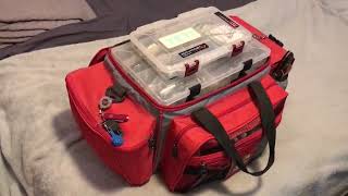 Bass Pro Shops 370 Tackle Bag screenshot 3