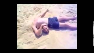 Ржачные Приколы на Пляже!!! Смотреть всем! Ржачные Приколы на Пляже!!! Смотреть всем!