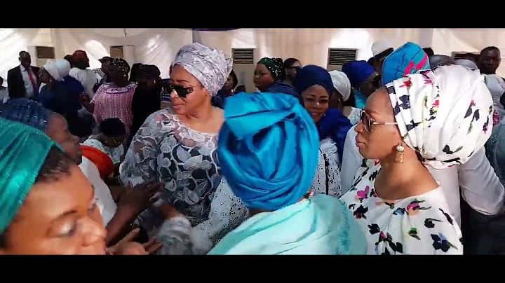 DR SHADE OKOYA STAND OUT TO SHOW SUPPORT FOR HER S...