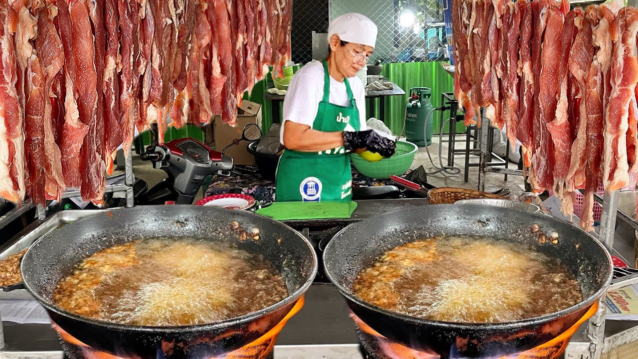 Удивительная азиатская бабушка-повар! Готовит лучшую жареную свинину с кислыми огурцами