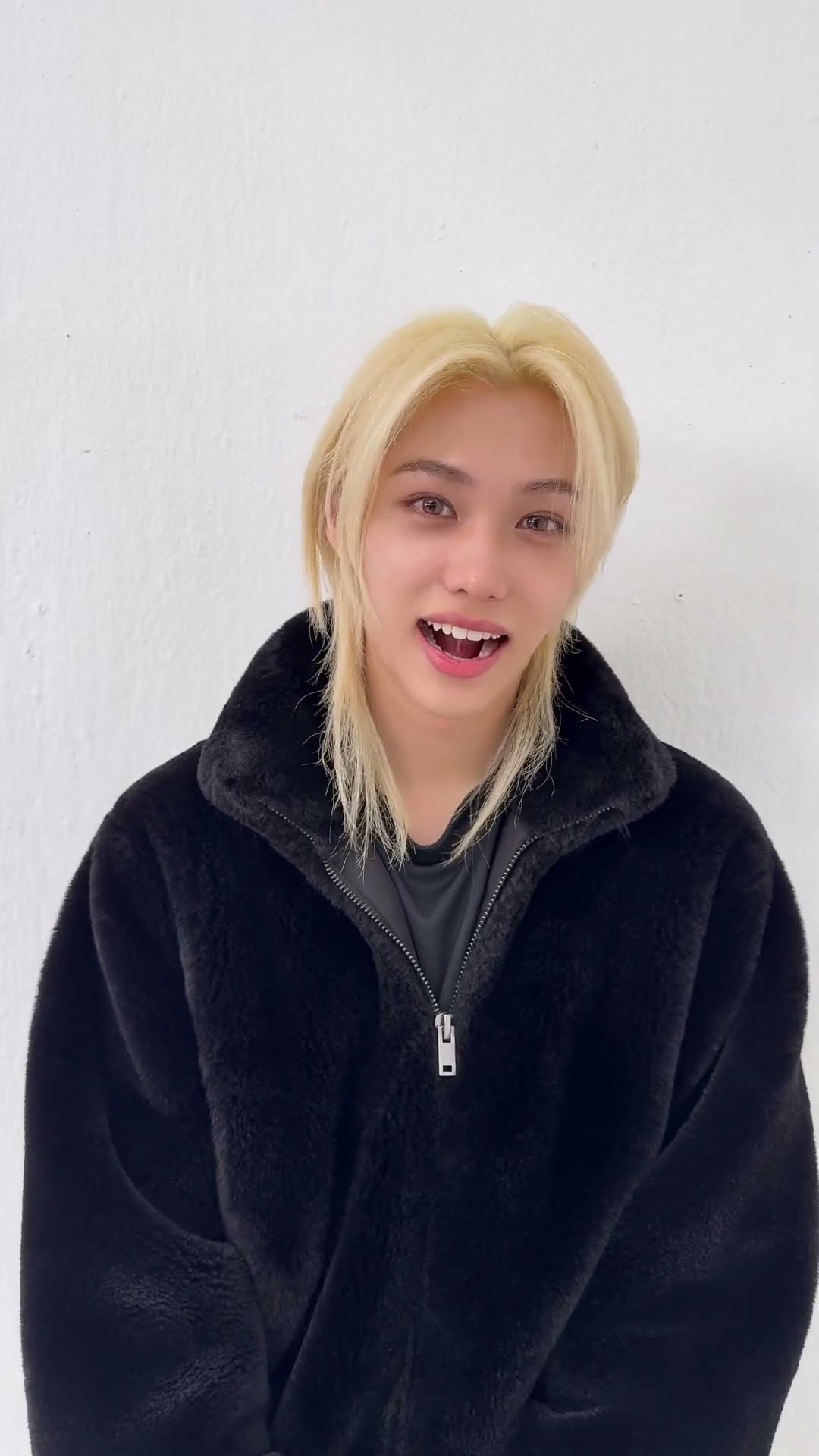 ?? #StrayKids #스트레이키즈 #필릭스 #Felix #合 #HOP #WalkinOnWater #StrayKidsComeback #YouMakeStrayKidsStay