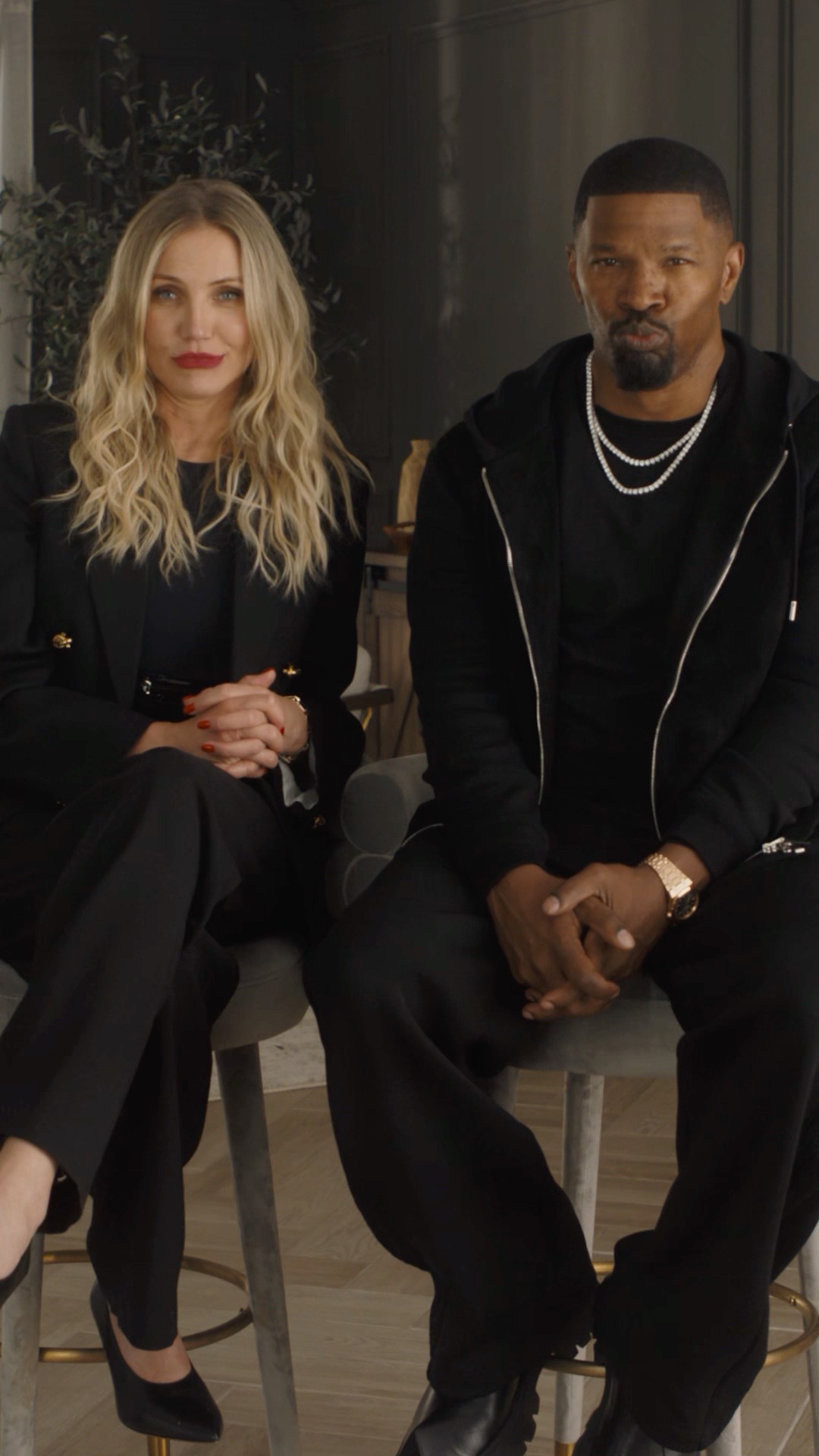 UM AVISO da Cameron Diaz e Jamie Foxx #DeVoltaÀAção