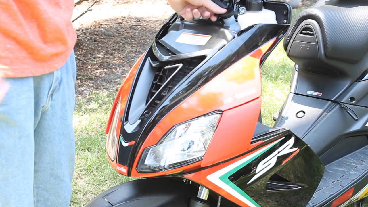 APRILIA SR50 R / 2009