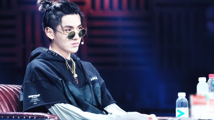 kris wu's smile on X: Kris Wu on The Rap of China ✨ #KrisWu