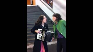 Anne Kaempf and Lior Shoov - Billie Jean dans le métro, Paris chords