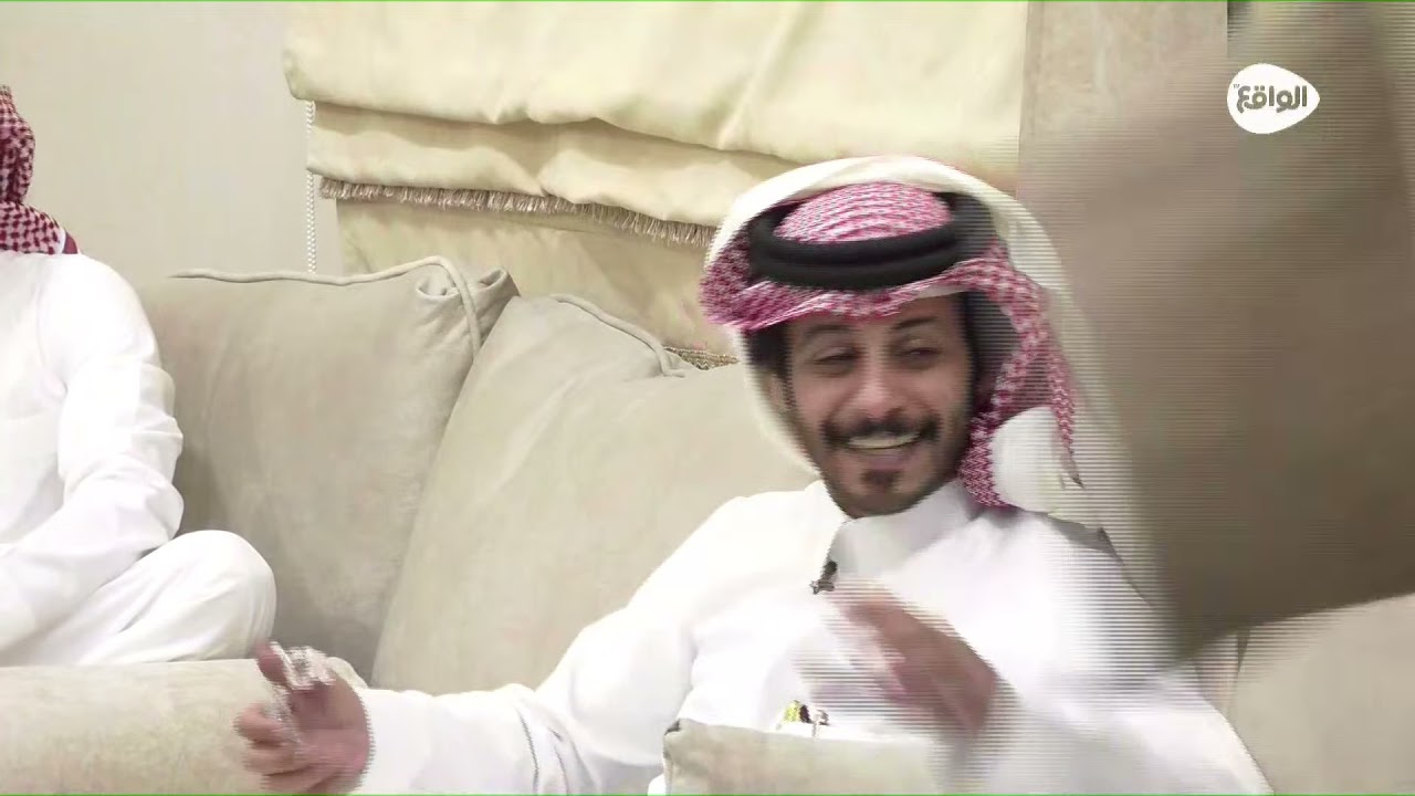 رأي الشباب بالقروبات #كاريزما44