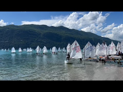 Aix-les-Bains : Compétition de voile sur le lac du Bourget