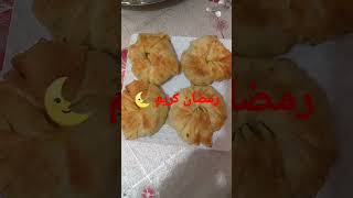 بسطيلة بريوات بالحوت صغار