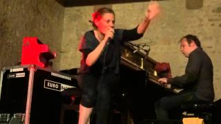 Video thumbnail of "Melissmell Les pendus Live @ FESTIVEOLE"