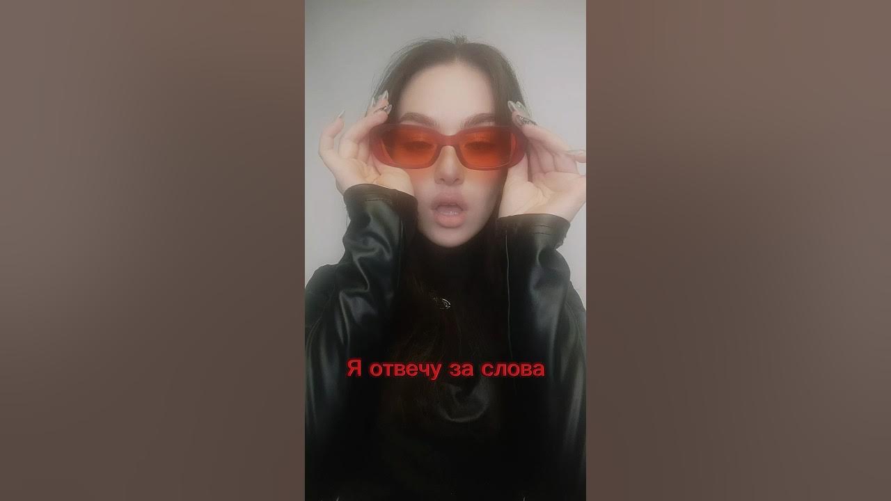 Kiss of life группа участница. Песня igloo kiss of life. Песня igloo kiss of life. Kiss of life группа участница. Kiss of life группа.