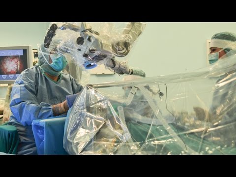 „Awake Surgery“ la Polisano: Rezecția unei tumori cerebrale, cu pacientul treaz