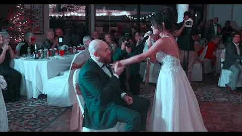 Is That Alright? Bride sings on Wedding Day