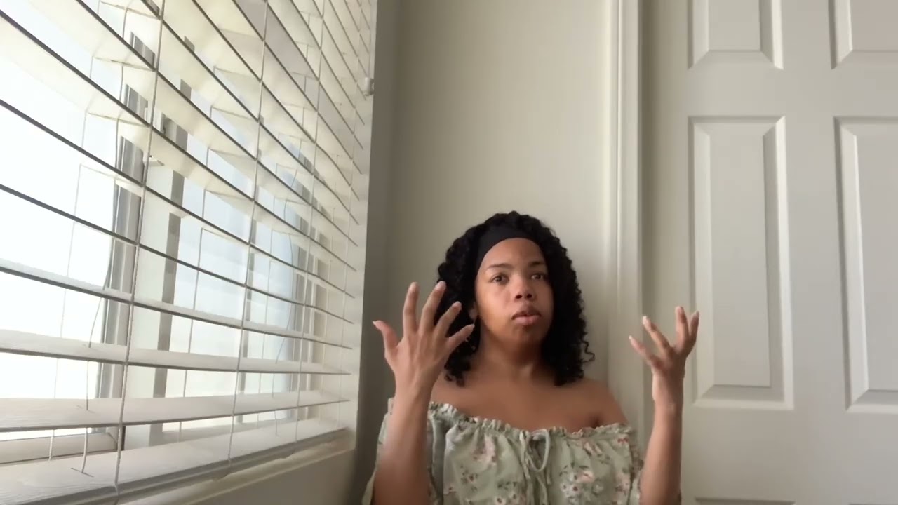 Глухослепая писательница: Пишу свою книгу, борясь за то, чтобы не остаться бездомной😟😅