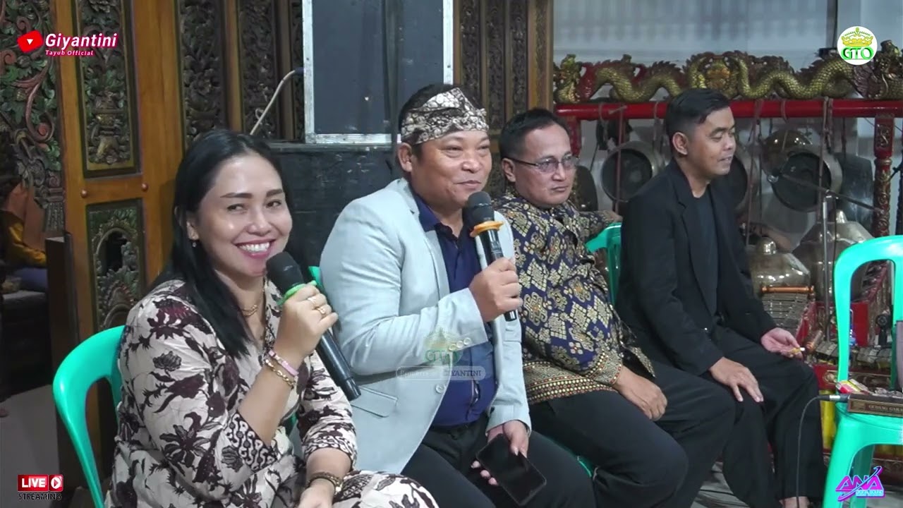 Langgam Nyampleng Giyantini Arum Laras / Tirakatan Suronan Dirumah Bu Giyantini Bareng 3 Mc Kondang